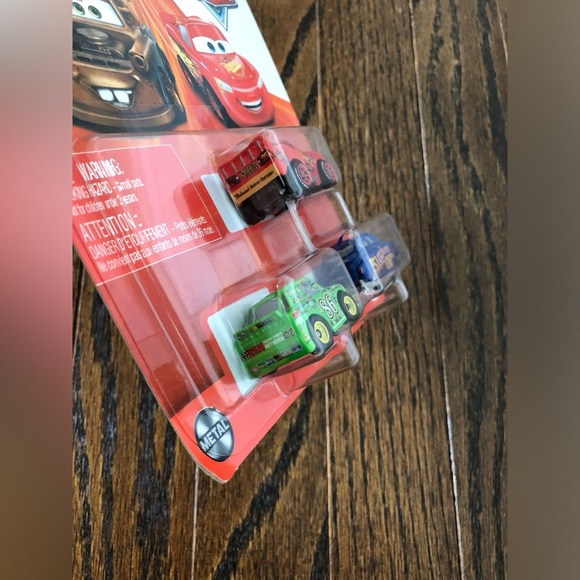 Disney Pixar Cars Mini Racers - 3-Pack - Lightning McQueen, Chick Hicks & Doc - Picture 4 of 4